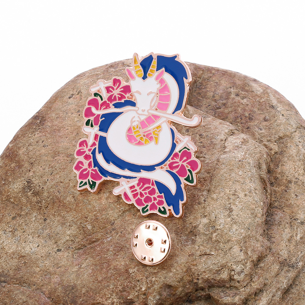 Bros Gundam Anime, Patung Peny - Vintage Brooch Pin ulasan dan harga